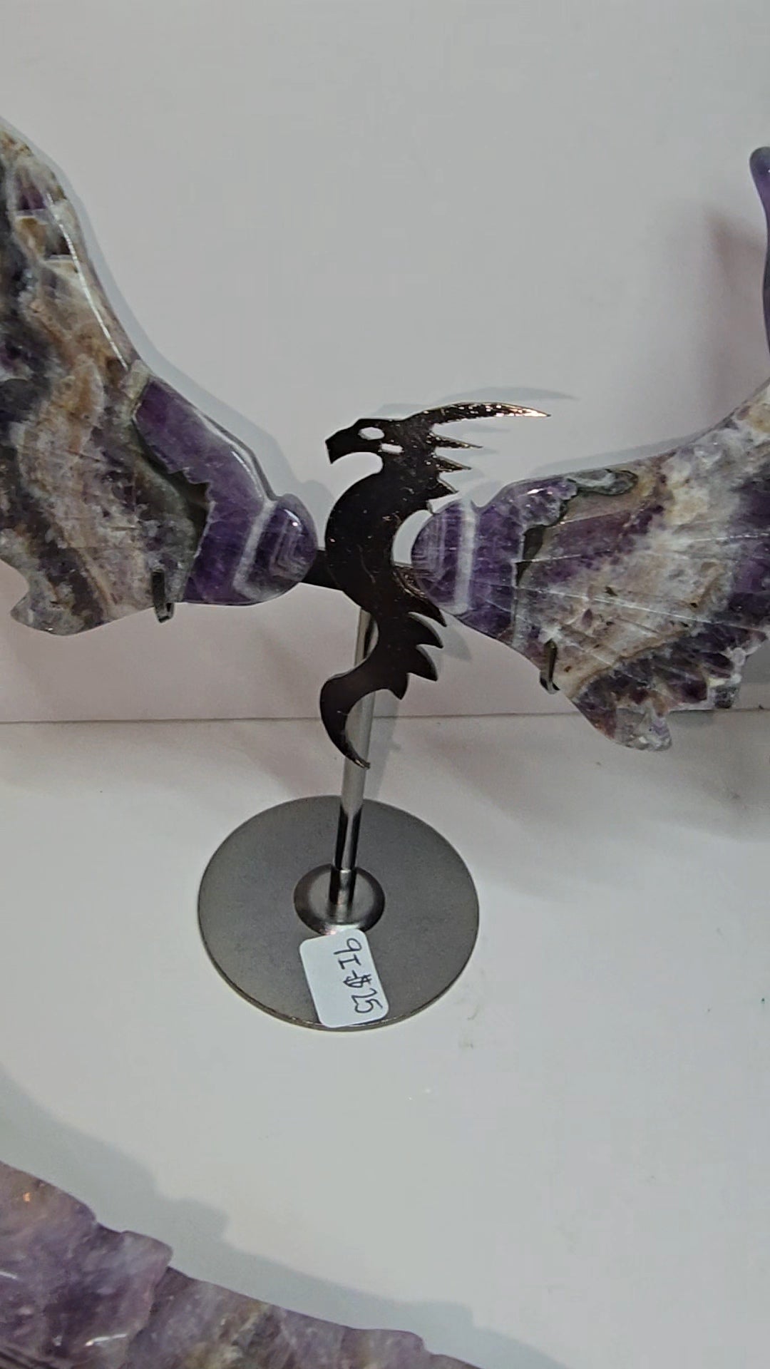 amethyst wings on dragon stand